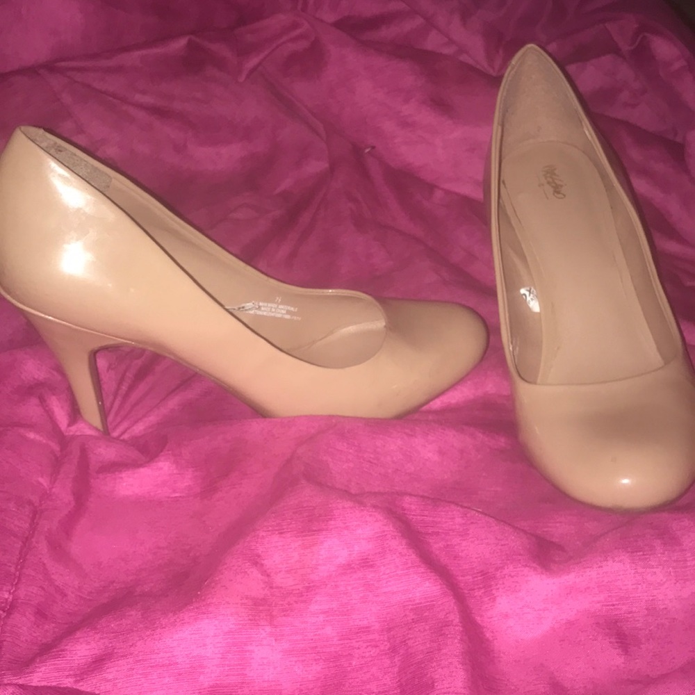 nude heel